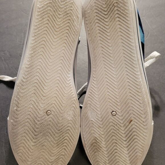 FROZEN HIGH TOPS  FROZEN KIDS SNEAKERS - Picture 15 of 16